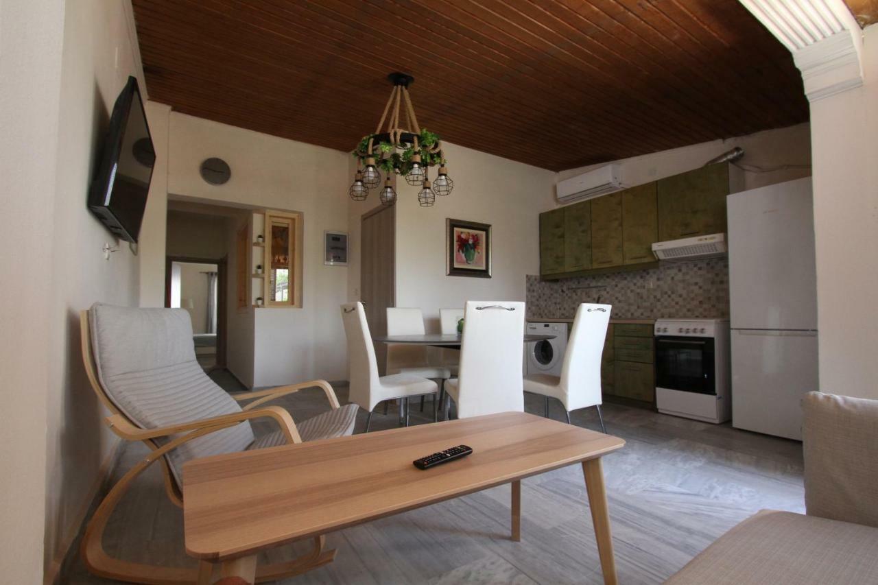 Katerina'S Villa Nea Palatia Ngoại thất bức ảnh